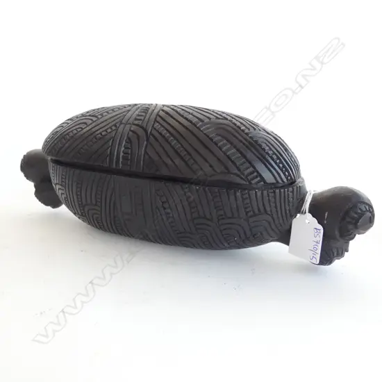 WAKA HUIA; CARVED WOODEN MAORI CONTAINER L.345mm