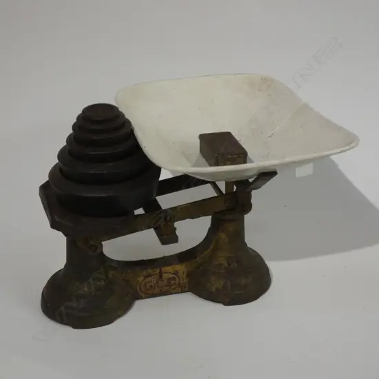 CAST IRON SCALES AND WEIGHTS L280 MM