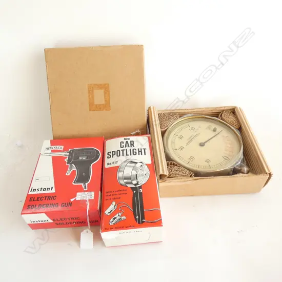 BOXED OLD TOOLS ETC. CAR SPOTLIGHT / ELECT. SOLDERING GUN / PRESSURE GUAGE