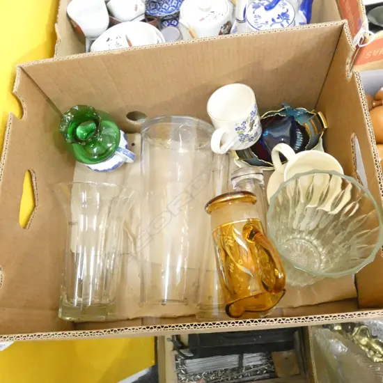 BOX ASST CHINA & GLASS - VASES / DISHES ETC.
