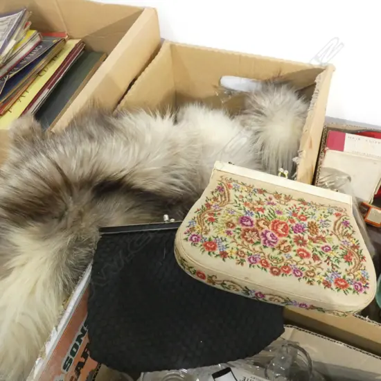 BOX FOX FUR STOLES & TWO VINTAGE BAGS
