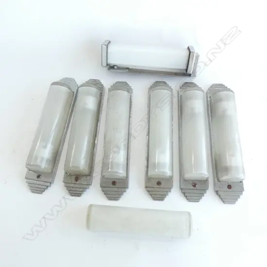 BOX SM ART DECO WALL LIGHTS 