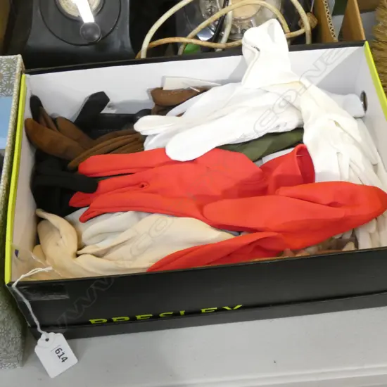 BOX LOT ASST. GLOVES