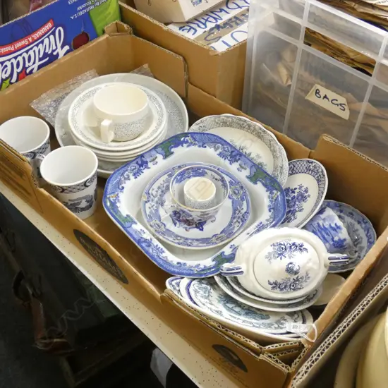 MASON IRONSTONE BOX LOT OF MIXED B/W CHINA VARIOUS PATS