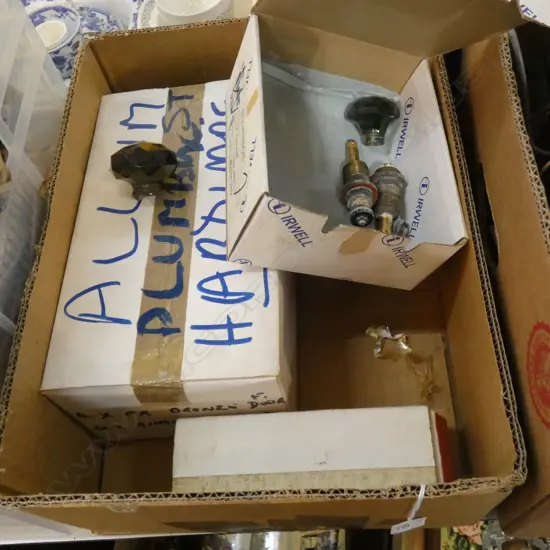 BOX 1970S PERIOD DOOR HARDWARE 