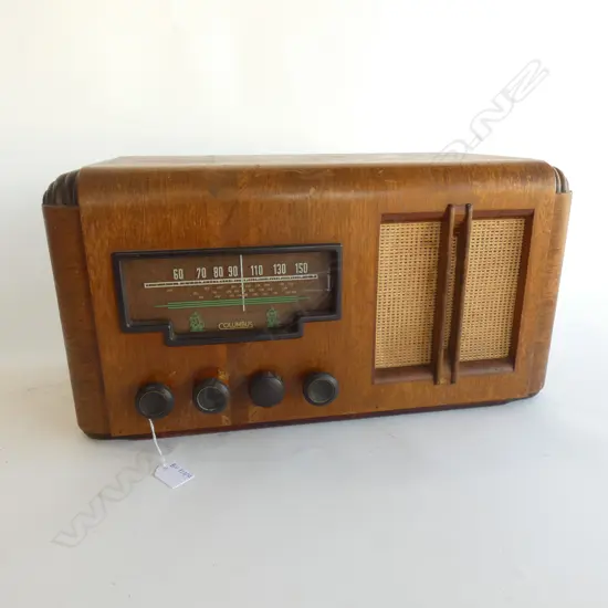 VINTAGE DECO 'COLUMBUS' RADIO W.535mm
