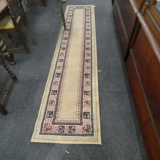 HALL RUNNER RUG 700 X 3300MM