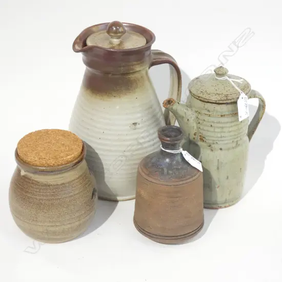 (17961) 4 NZ STUDIO POTTERY PCES. VASE. JAR 2 POTS