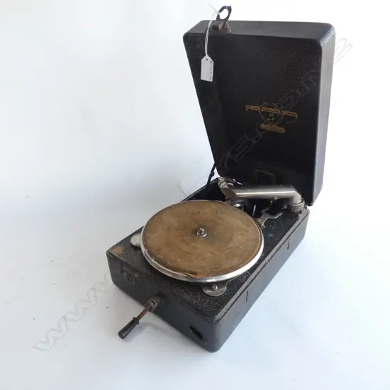OLD COLUMBIA PORTABLE RECORD PLAYER