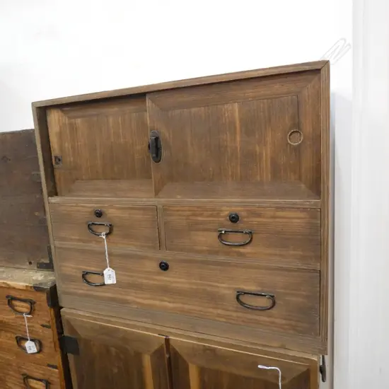 TANSU CHEST