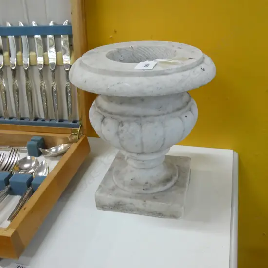 MARBLE URN, H.2500mm