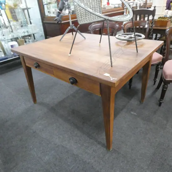 LG RIMU 2-DRAWER DESK  1290 X 980MM