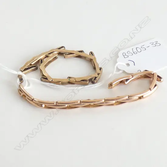 TWO 9CT GOLD WATCH STRAPS 10.67gm A/F WINGS MISSING