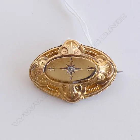VICT. 18CT GOLD & DIAMOND BROOCH 5.6gm