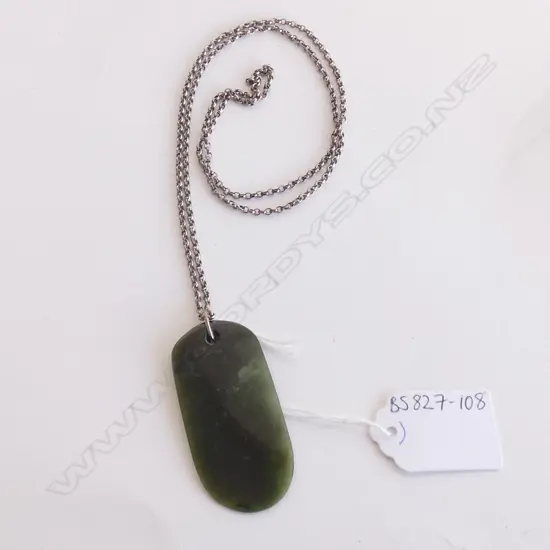 GREENSTONE PENDANT (L 60MM) W CHAIN