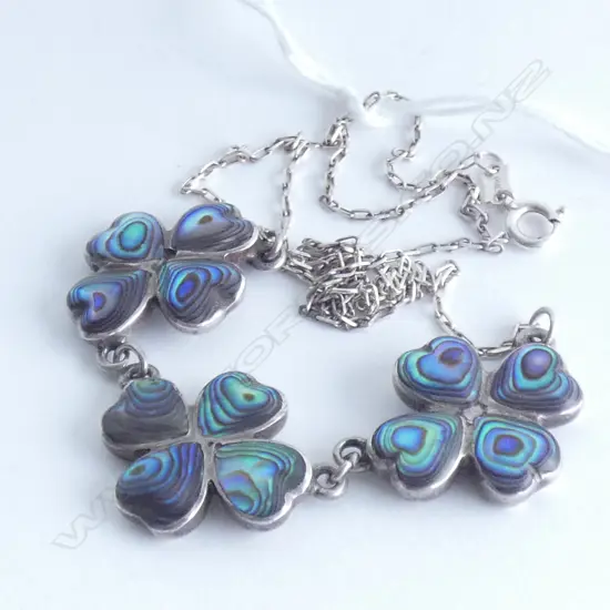 VINTAGE SILVER & PAUA TRIPLE FOIR LEAF CLOVER NECKLACE