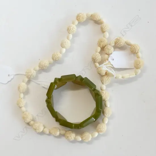 BONE CARVED NECKLACE 660MM & BAKELITE BRACELET