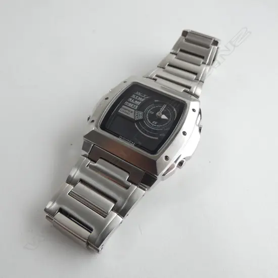 CASIO EDIFICE GENTLEMAN STAINLESS STEEL WATCH