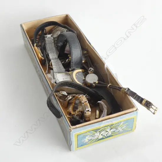 BOX OF ASSORTED LADIES WRISTWATCHES (NOT WORKING)