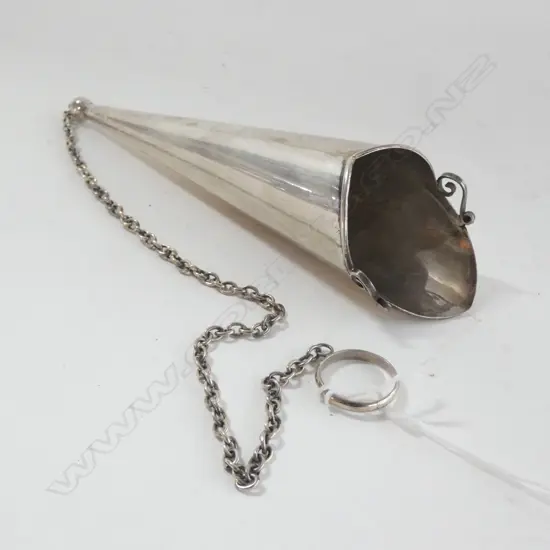 STG SILVER BRIDAL BOUQUET HOLDER & CHAIN - BIRMINGHAM 1912  31GMS