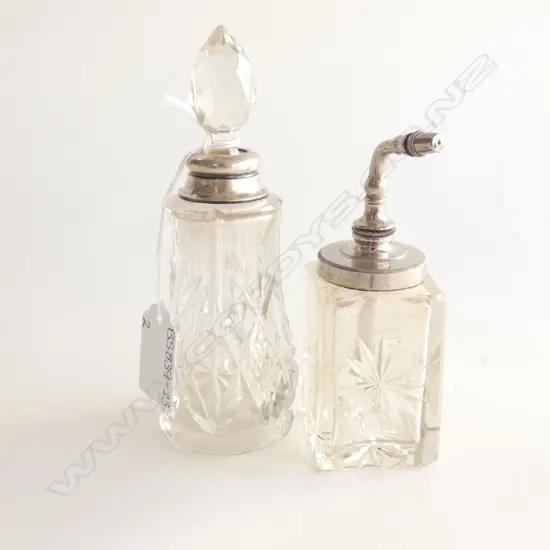 VINGTAGE CUT GLASS PERFUME ATOMISER (H 112MM) & STG SILVER COLLARED SCENT BOTTLE & STOPPER A/F (H142MM)