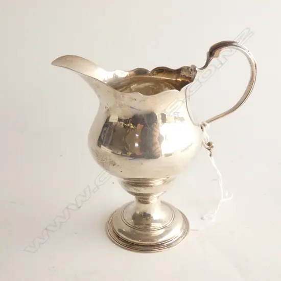 STG SILVER MILK JUG H 115MM LONDON 1774  102GMS