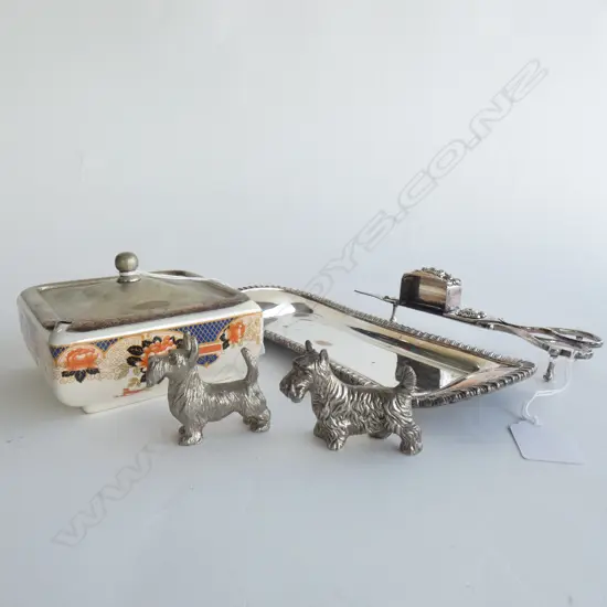 ASST SILVER PLATE ETC.. INC CANDLE SNUFF SCISSORS / DISH & TRAY+ 2 SCOTTIE DOGS L 52MM 