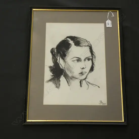 CHARCOAL - LADY'S PORTRAIT 380 X 270MM
