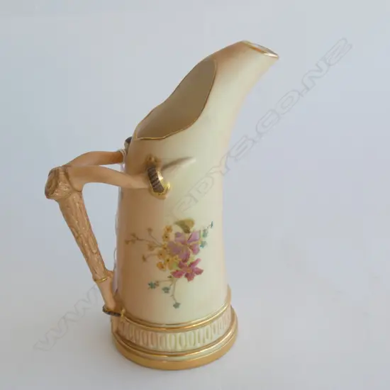 (17965)ROYAL WORCESTER PEACH GROUND EWER FLORALS & GILDED H.165mm
