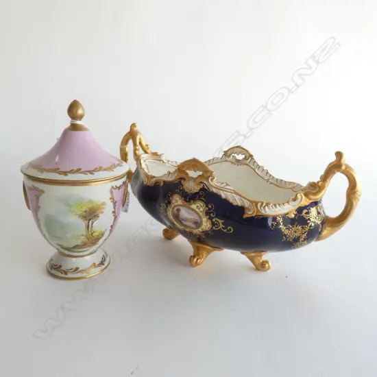 COALPORT GOLD GILD & COBALT CENTREPIECE C1904 L 275MM & PINK & GOLD GILD LIDDED POT H. 180MM