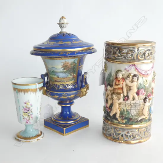 DRESDEN BLUE & GOLD URN (H280MM) / CAPODIMONTE VASE (H 205MM) & LIMOGES CUP A/F (H125MM)