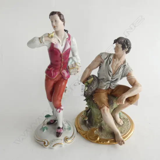 CAPODIMONTE MAN FIGURINE H 215MM & ROYAL DUX MALE FIGURE (A/F) H. 270MM