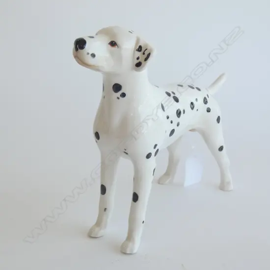 BESWICK DALMATIAN L. 220MM  LIGHT CRAZING REPAIRED LEG AND TAIL
