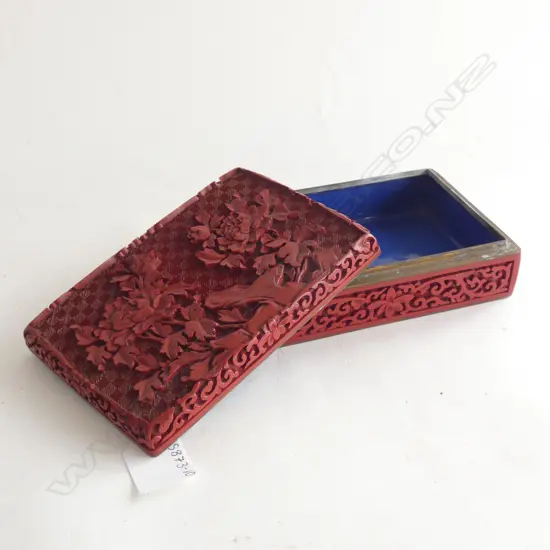 VINTAGE ORIENTAL LIDDED CARVED CINNABAR TRINKET BOX L 150MM