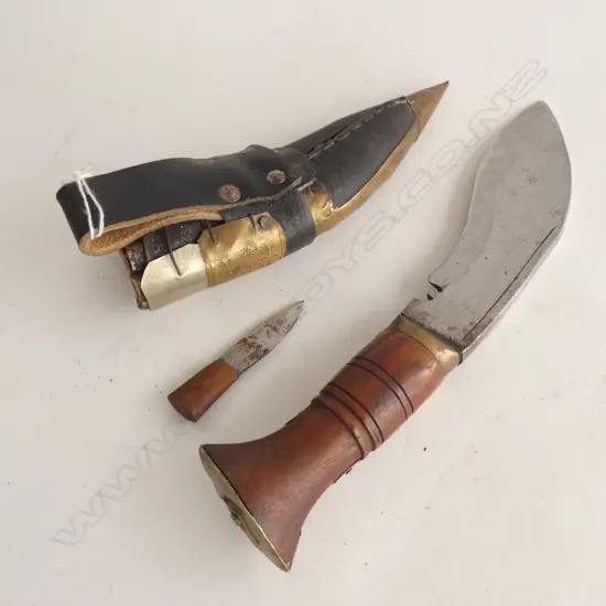 GHURKA KNIFE IN SHEATH L 290MM