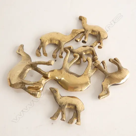 CARAVAN OF 7 SM BRASS CAMELS - VARIOUS SIZES - LARGEST H 50MM