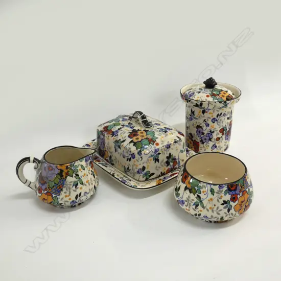 4 PCES ALL-OVER FLORAL CHINA