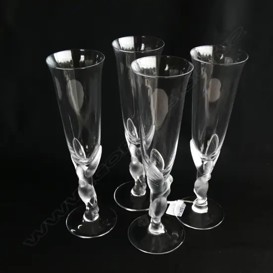 FOUR FABERGÉ CRYSTAL CHAMPAGNE FLUTES WITH KISSING SNOW DOVES 