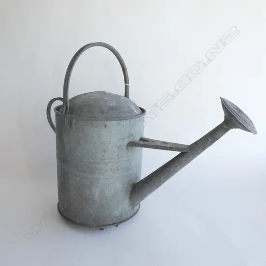 OLD METAL WATERING CAN APPROX H. 1430MM
