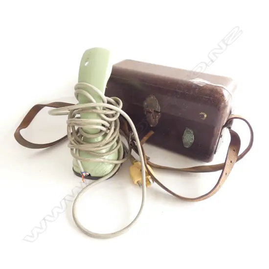 RETRO ERICSON SWEDISH GREEN COBRA PHONE + CASED GPO TESTER PHONE?