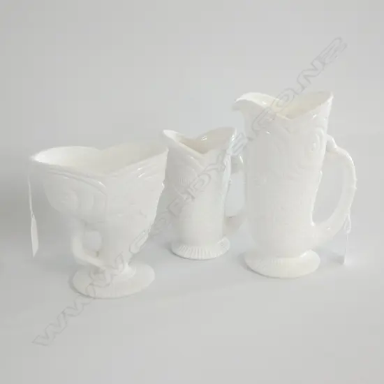2 ANTIQUE MILK GLASS FISH SHAPE JUGS (LARGEST H 175MM) & FISH EMBOSSED VASE H. 135MM C1882 