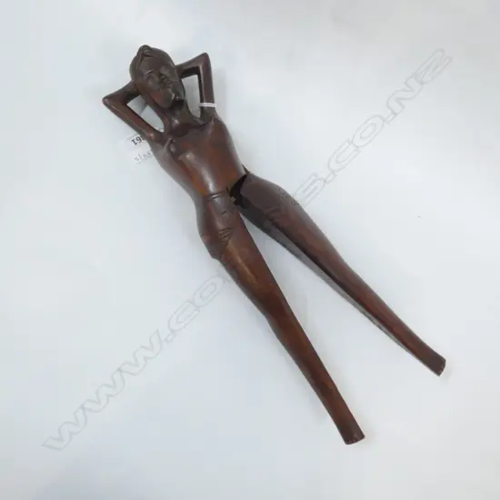 CARVED WOOD FIGURAL NUTCRAKER POSSIBLY PITCAIRN ISLAND