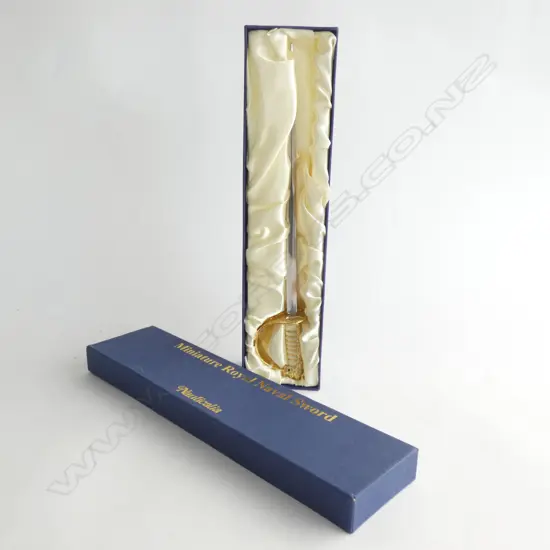 MINIATURE ROYAL NAVAL SWORD - L 290MM  - IN ORIGINAL BOX 