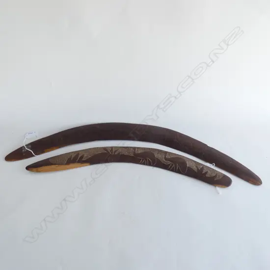 AUSTRALIAN ABORIGINAL WOOMERA (L.870mm) & BOOMERANG  (L.710mm)