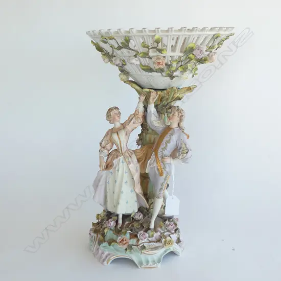 DRESDEN STYLE FIGURAL CENTRE PIECESTAND WITH BOWL WITH ATTACHED PORCELAIN FLOWERS H. 410MM see long description