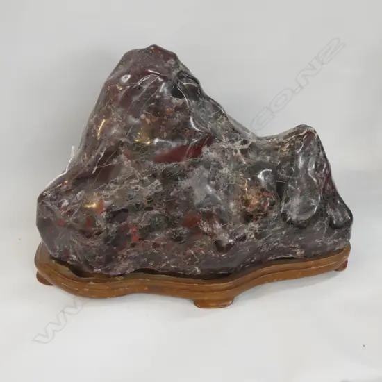 JAPANESE SCHOLAR STONE ON BASE, 400 X 180 X 270MM