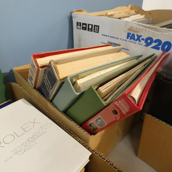 BOX NZ & WORLD STAMP ALBUMS 