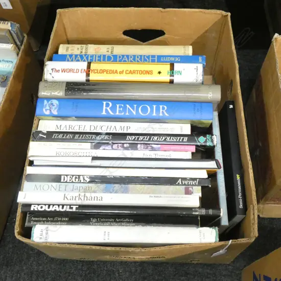 BOX OF ART BOOKS, INCL. DISNEY