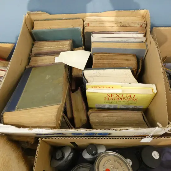 LG BOX OLD BOOKS; REFERENCE / NOVELS ETC..