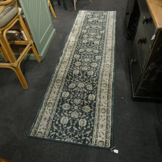 MACHINE WOVEN HALL RUNNER 2700 X 300MM